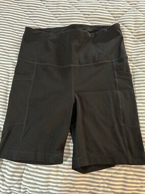 High-Rise Black Bike Shorts with Side Utility Pockets
